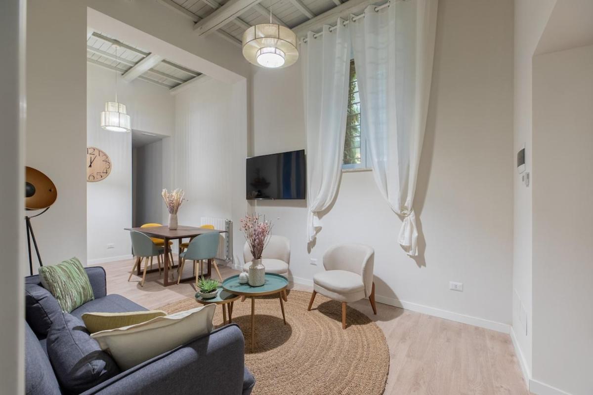 Iflat Corso Caesar Apartment *
